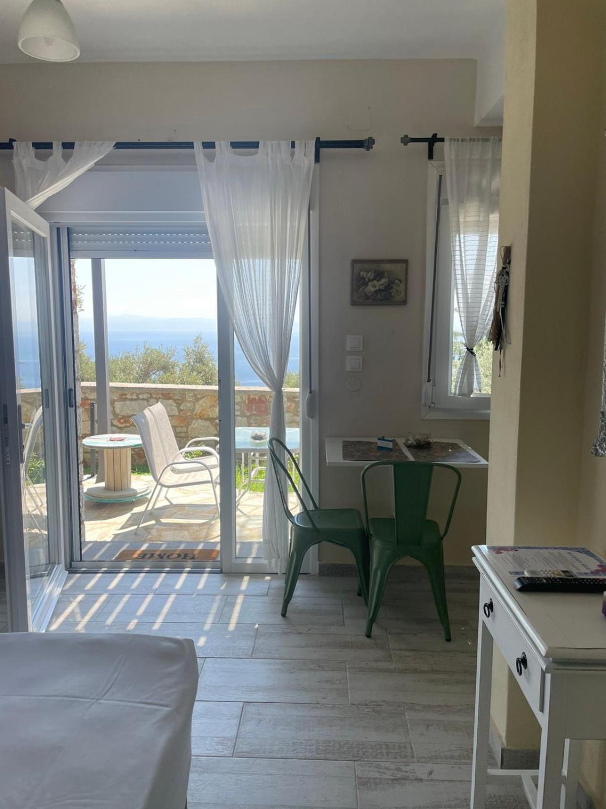 Axion Esti Apartments Città di Skopelos Esterno foto